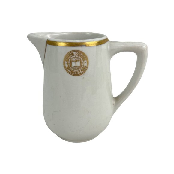 Geneva College Mayer China Cream Pitcher 160 USA White & Gold Trim - Picture 1 of 7